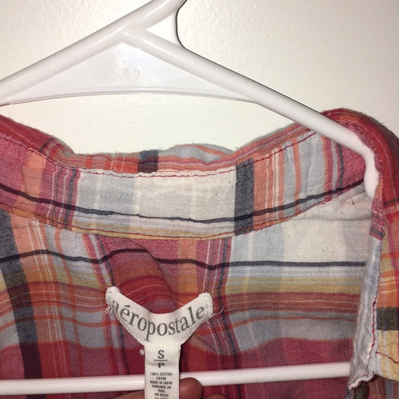 🌸Flannel - Size S - Picture 2 of 3